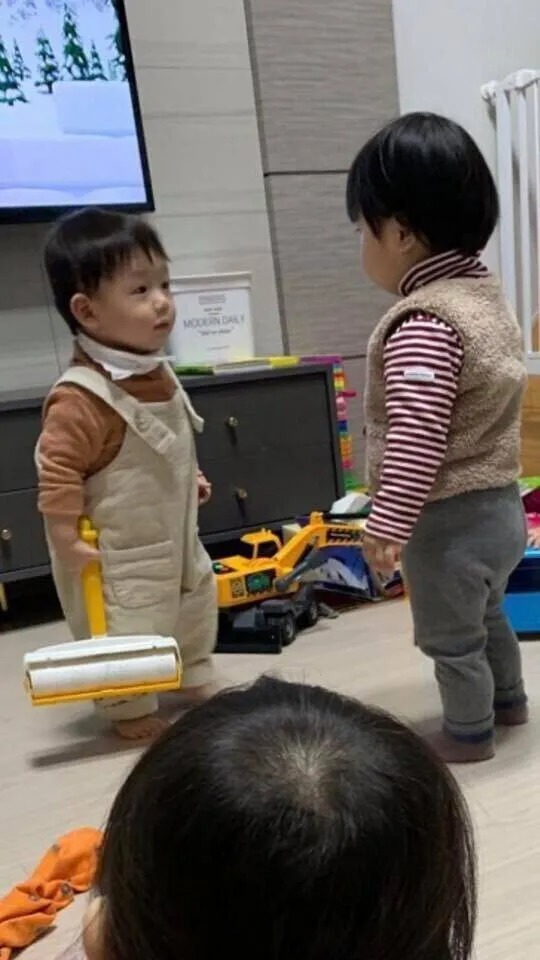 일촉즉발