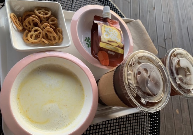 깔끔한 애견카페