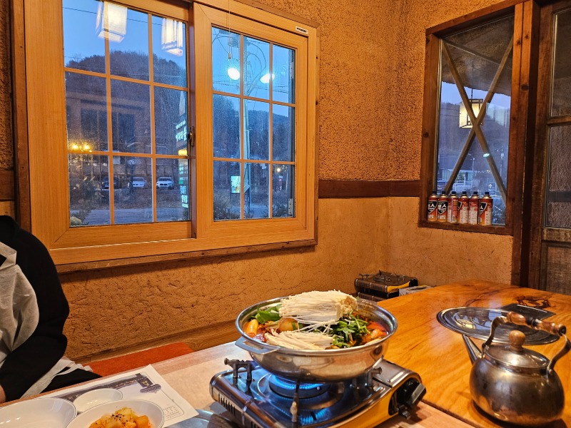 룸이 있는 용인 오리, 닭 식당 한터시골농장