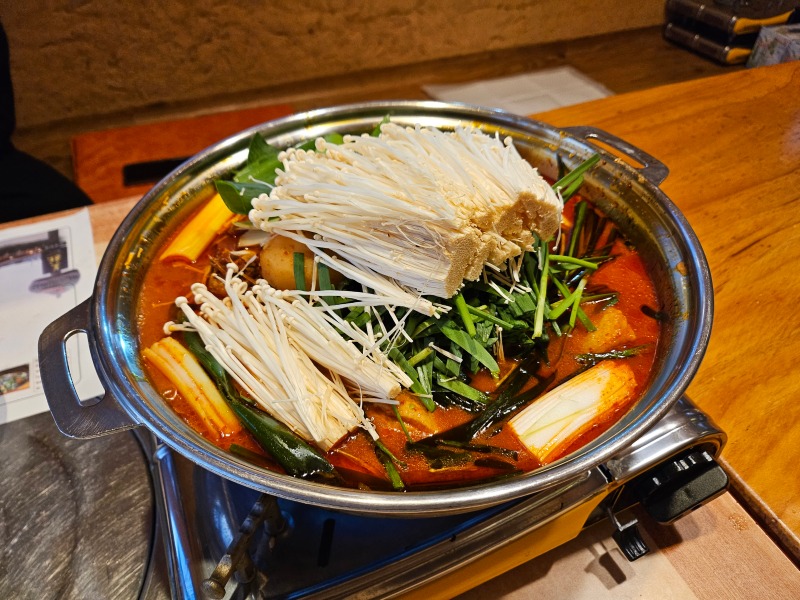 룸이 있는 용인 오리, 닭 식당 한터시골농장