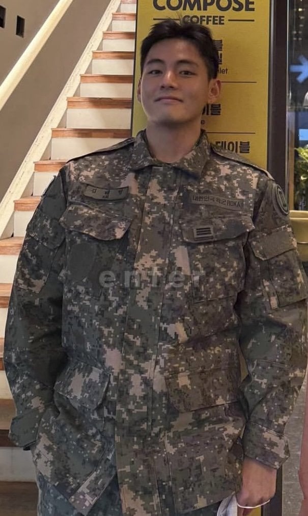 올해 6월에 전역한다는 뷔 근황
