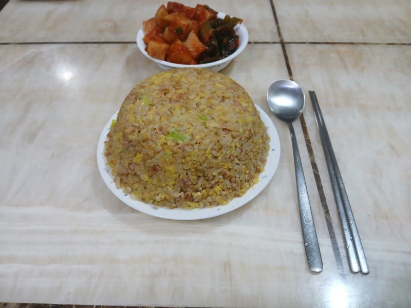 요즘 핫한 볶음밥 펨붕이 