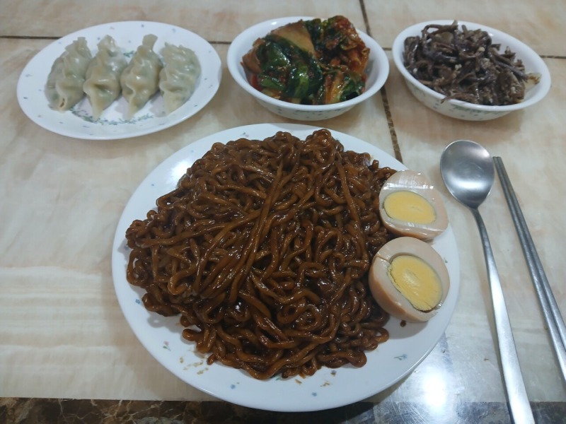 요즘 핫한 볶음밥 펨붕이 